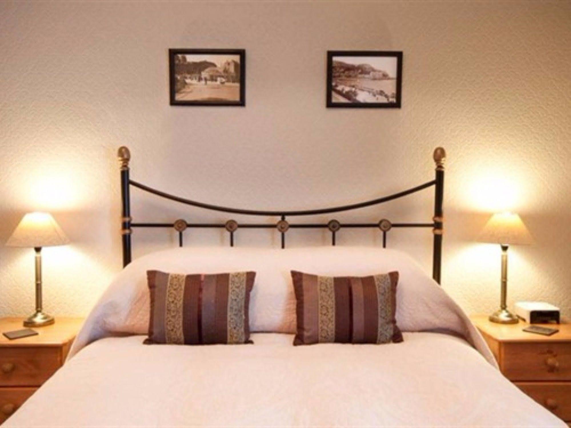 Adcote House (adults Only) 4* Llandudno
